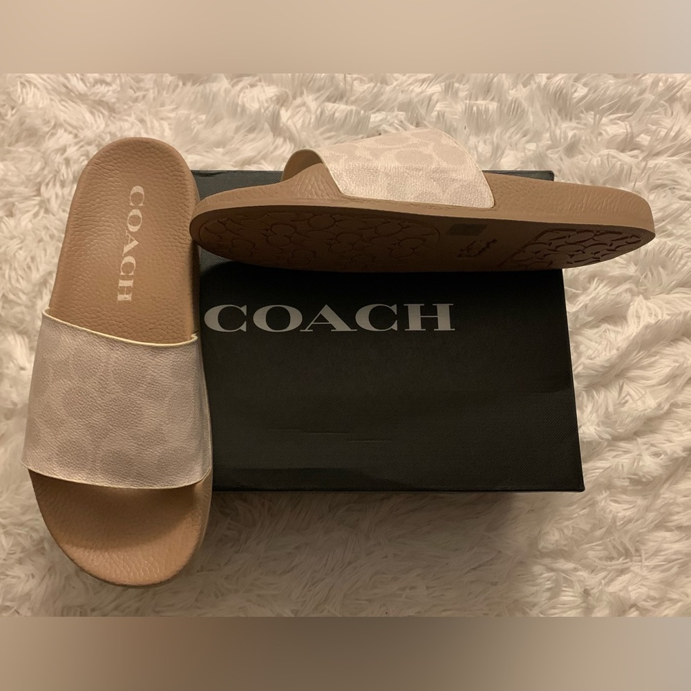 LAST PAIR! Coach Udele Slides Sandals Shoes Pool Slides - Picture 7 of 8